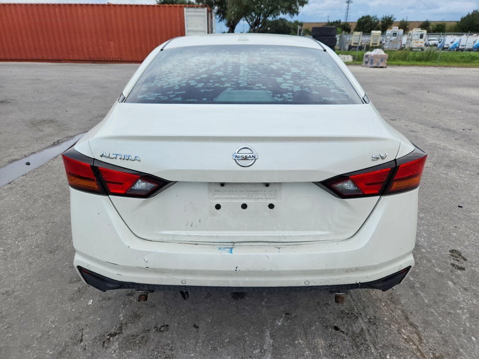 2019 NISSAN ALTIMA SV 6
