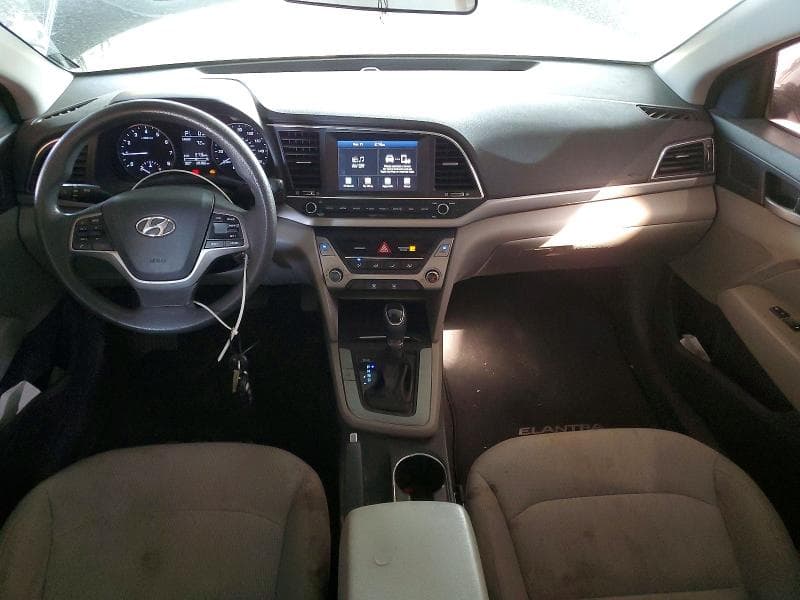 2017 HYUNDAI ELANTRA SE 8