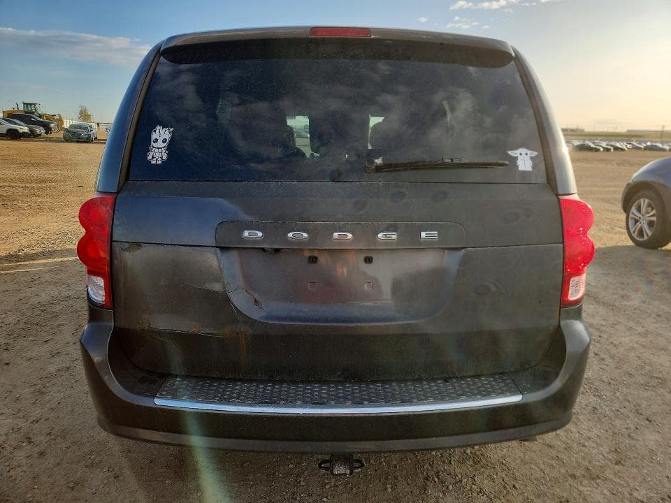 2017 DODGE GRAND CARAVAN SE 6
