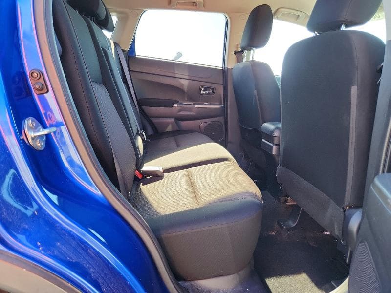 2019 MITSUBISHI OUTLANDER SPORT ES 11