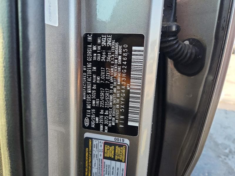 2017 KIA SORENTO L 14