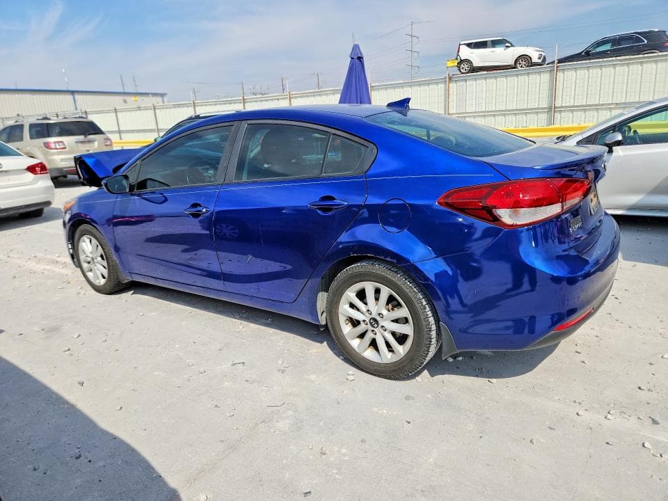 2017 KIA FORTE S 2