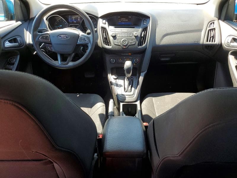 2017 FORD FOCUS SE 8
