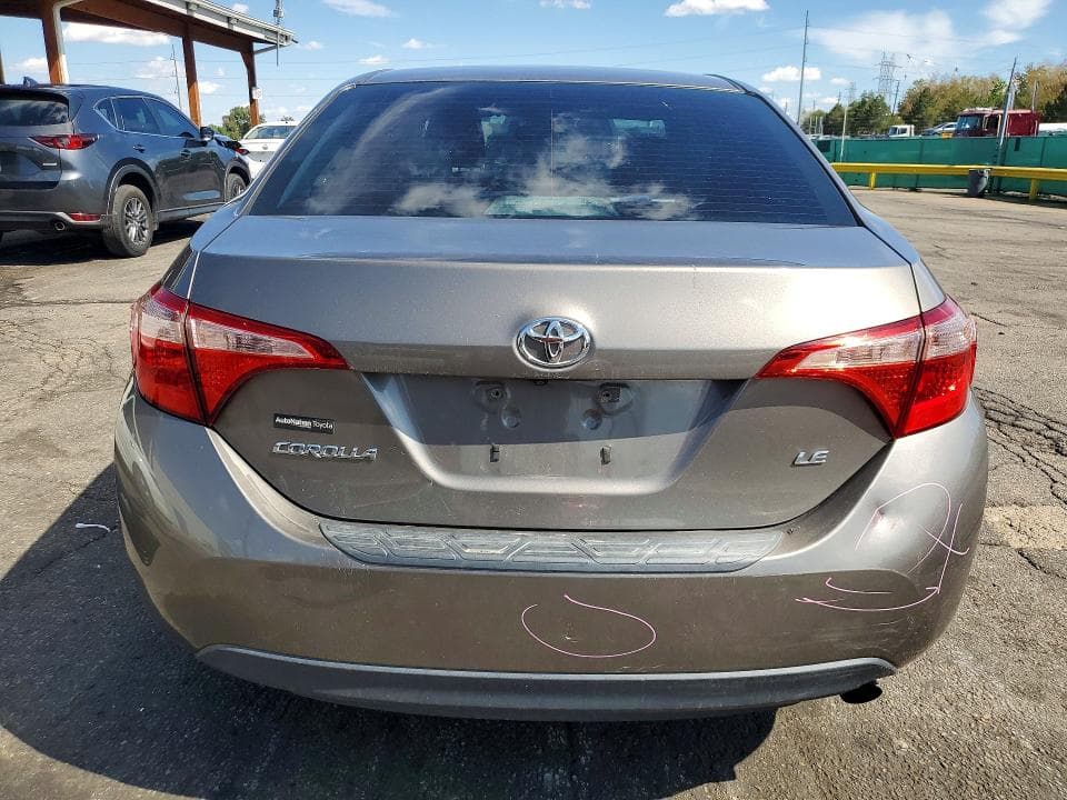 2017 TOYOTA COROLLA LE 6