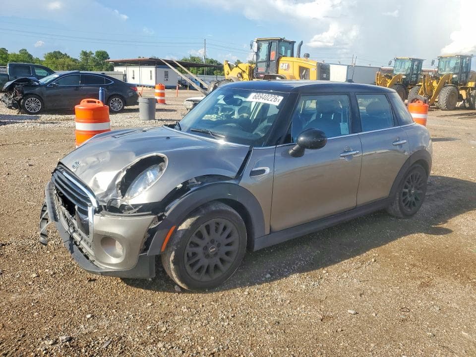 2019 MINI COOPER