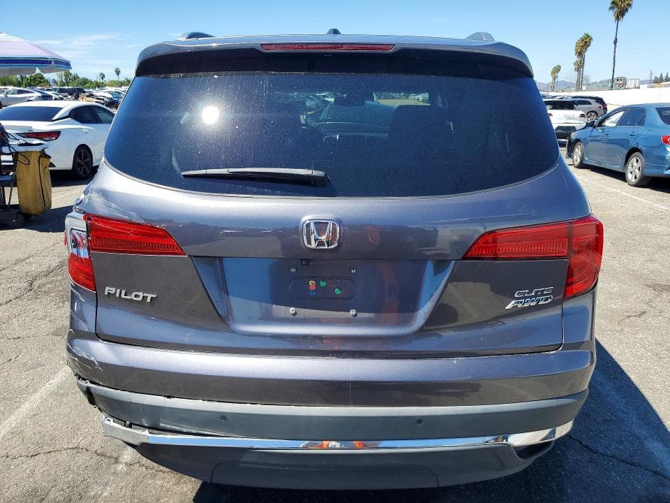 2017 HONDA PILOT ELITE 6