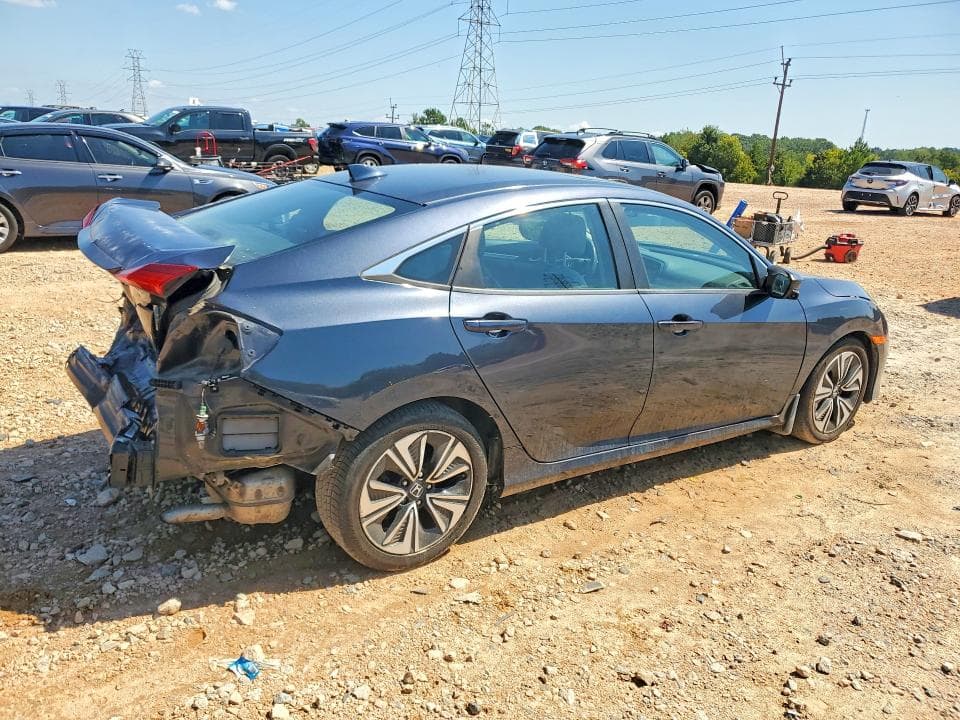 2017 HONDA CIVIC EX 3