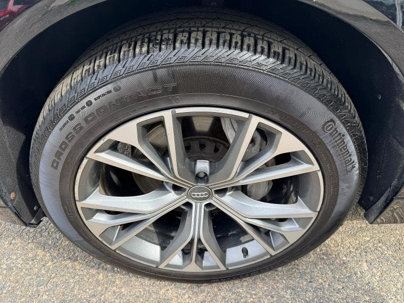 2020 AUDI Q8 PREMIUM 12