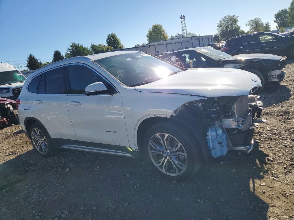 2017 BMW X1 XDRIVE28I 4