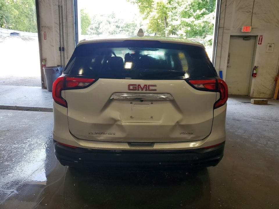 2020 GMC TERRAIN 6