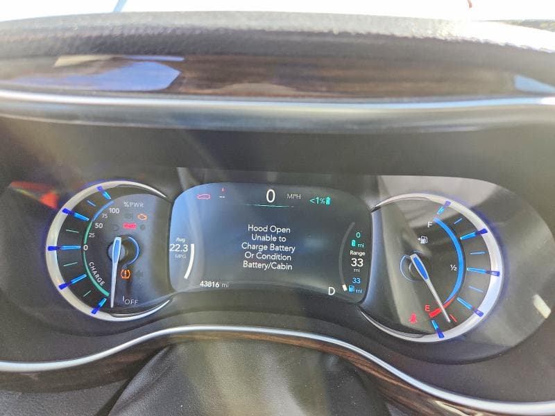 2023 CHRYSLER PACIFICA HYBRID LIMITED 9