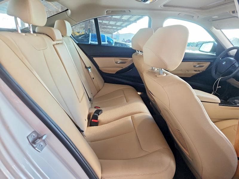 2018 BMW 320 I 10