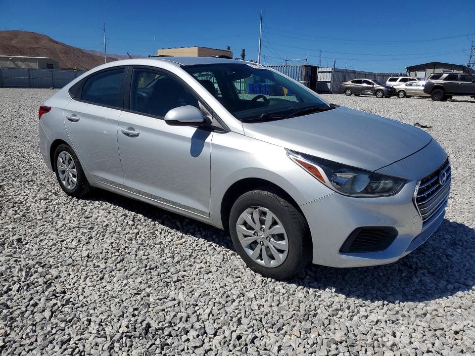2021 HYUNDAI ACCENT SE 4