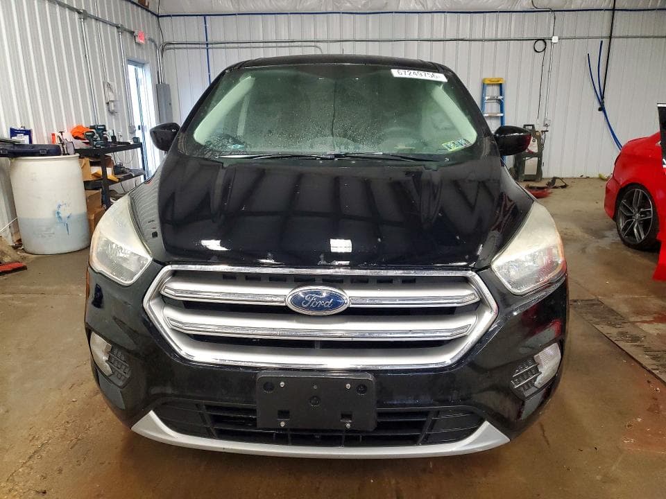 2017 FORD ESCAPE SE 5