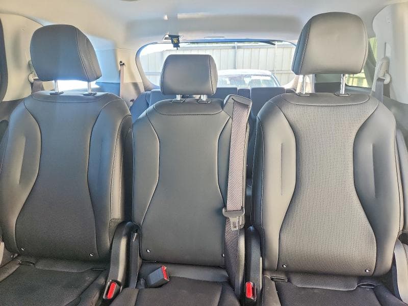 2026 KIA CARNIVAL LXS 10