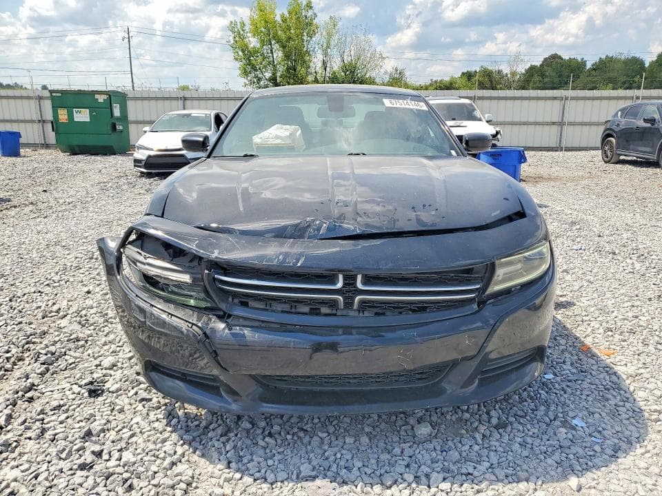 2017 DODGE CHARGER SE 5