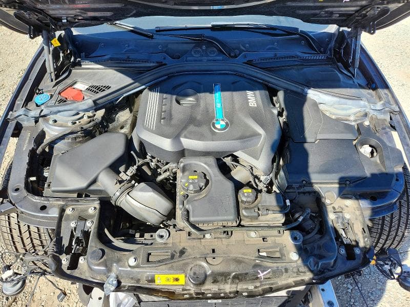 2018 BMW 330E 11