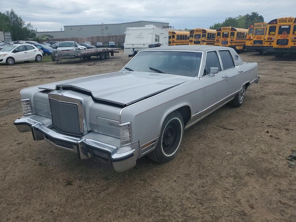 1979 LINCOLN CONTINENTAL TOWN CA - 1