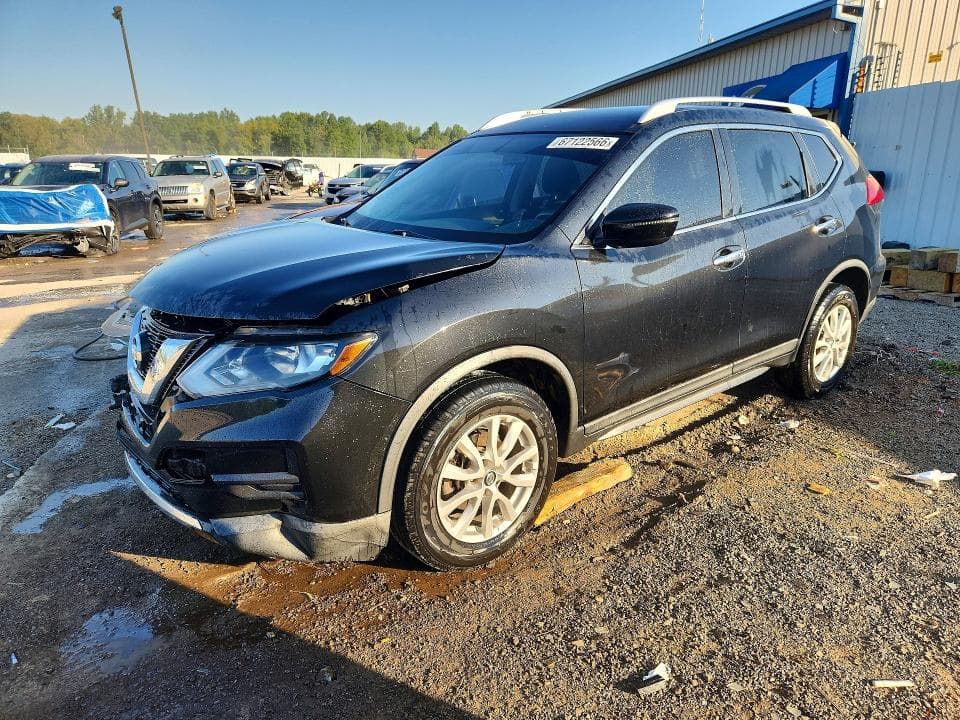 2017 NISSAN ROGUE SV