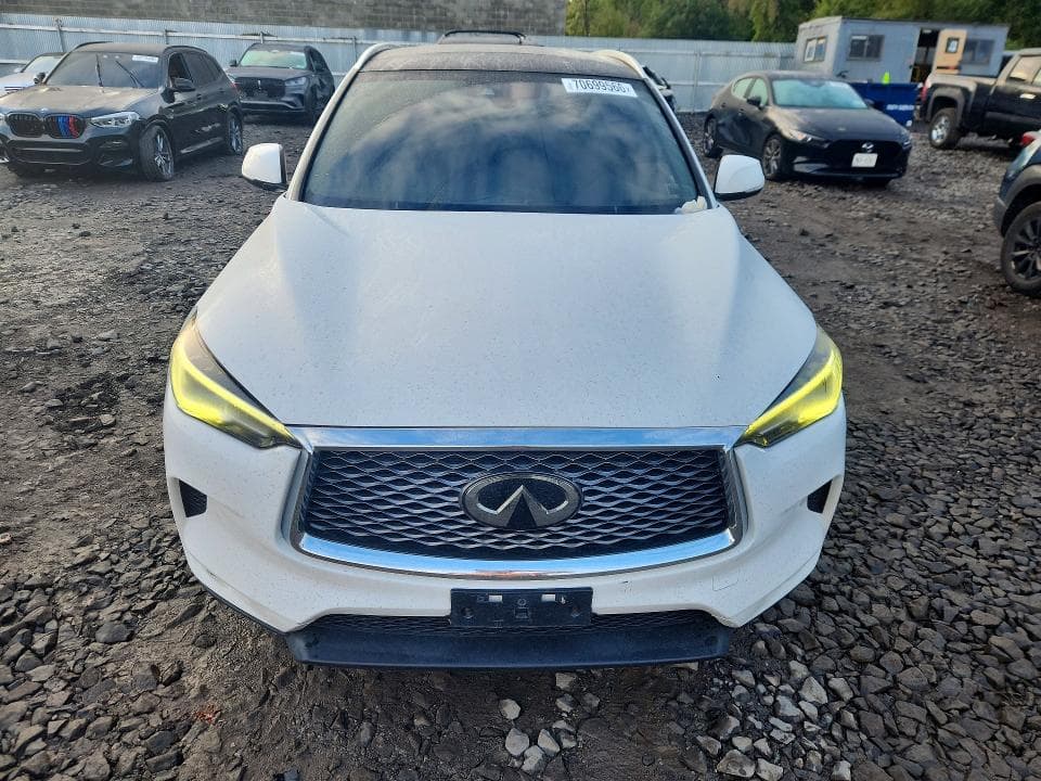 2019 INFINITI QX50 LUXE 5