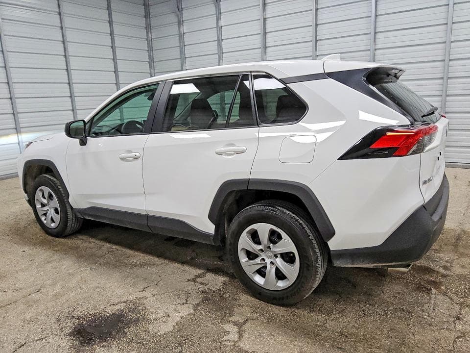 2025 TOYOTA RAV4 LE 2