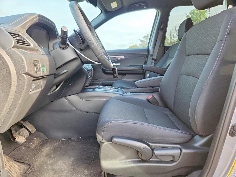 2019 HONDA PASSPORT SPORT 7