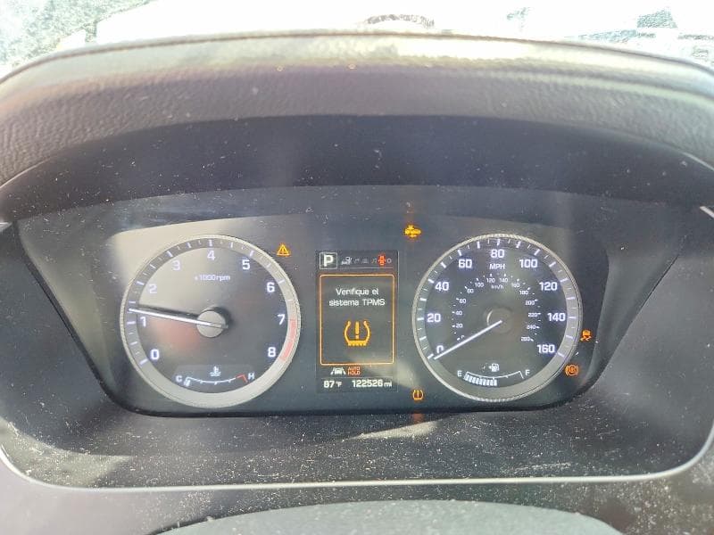 2017 HYUNDAI SONATA LIMITED 9