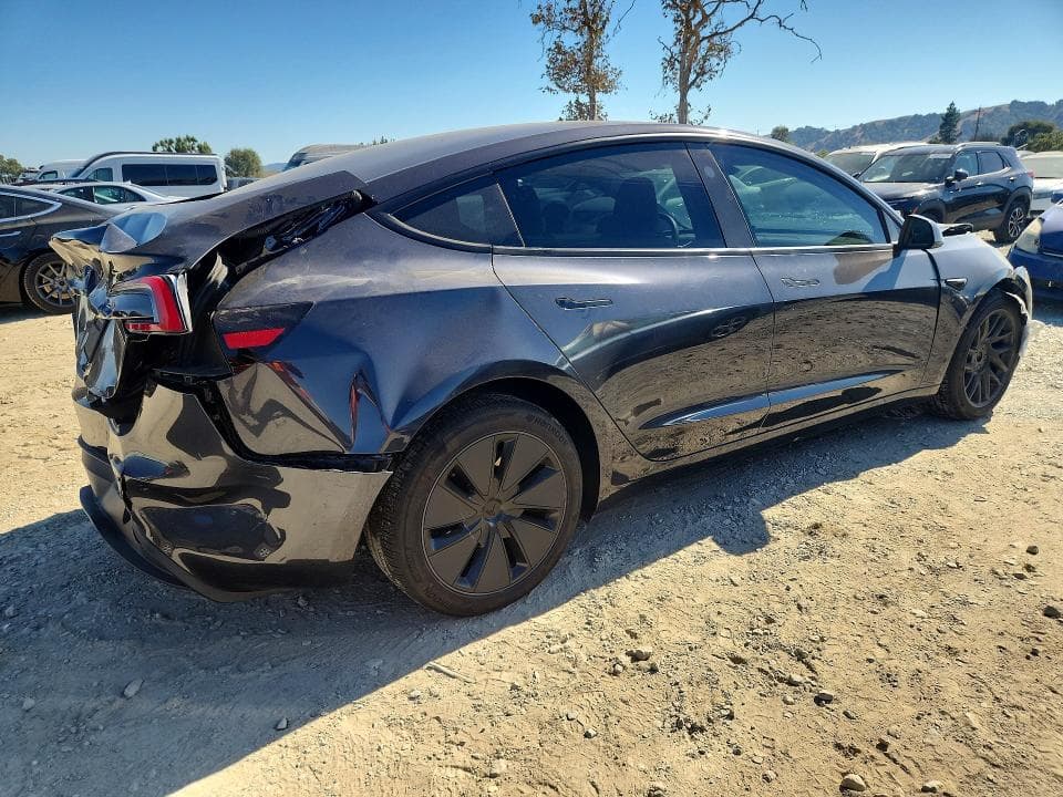 2024 TESLA MODEL 3 3