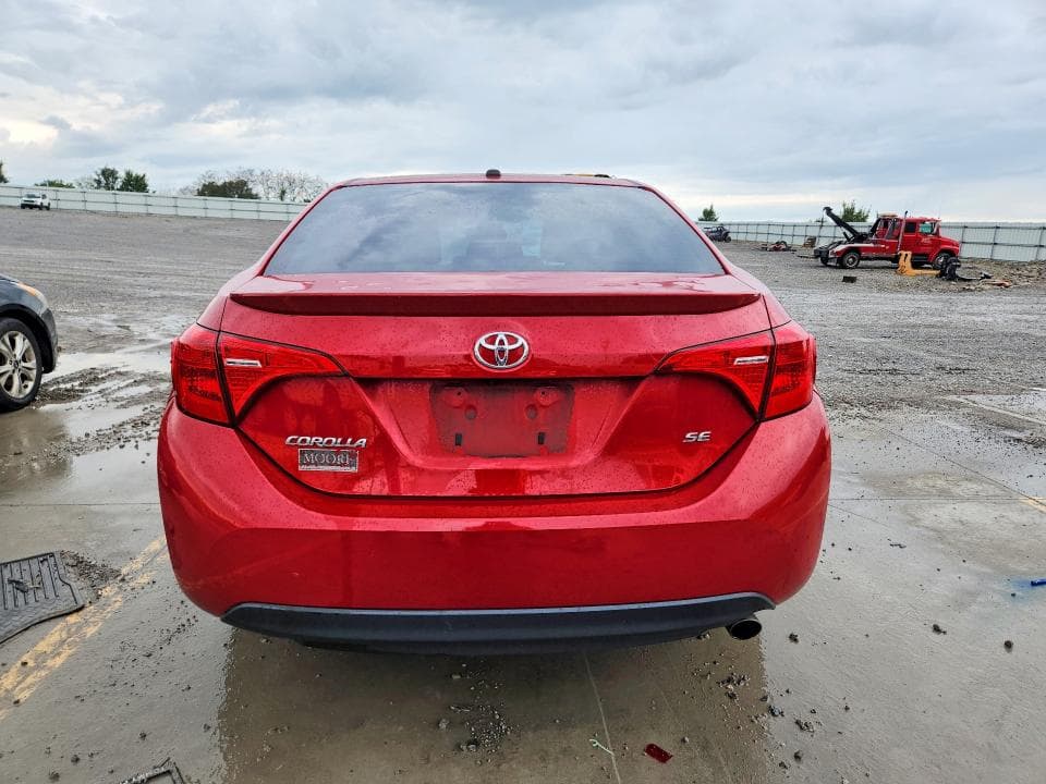 2017 TOYOTA COROLLA SE 6