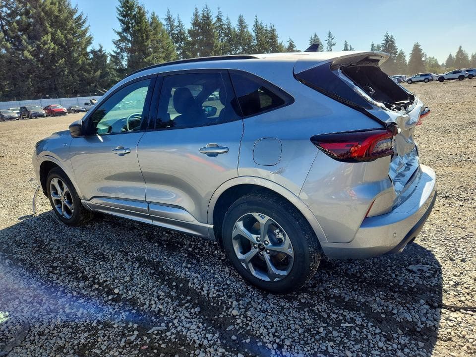 2024 FORD ESCAPE ST LINE 2