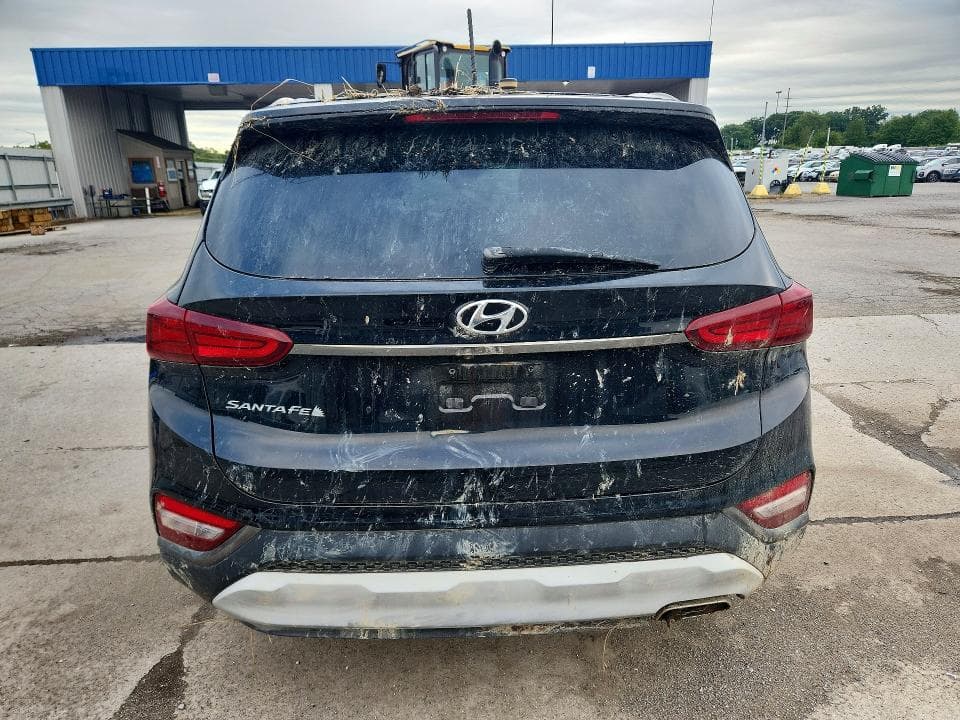 2019 HYUNDAI SANTA FE SE 6