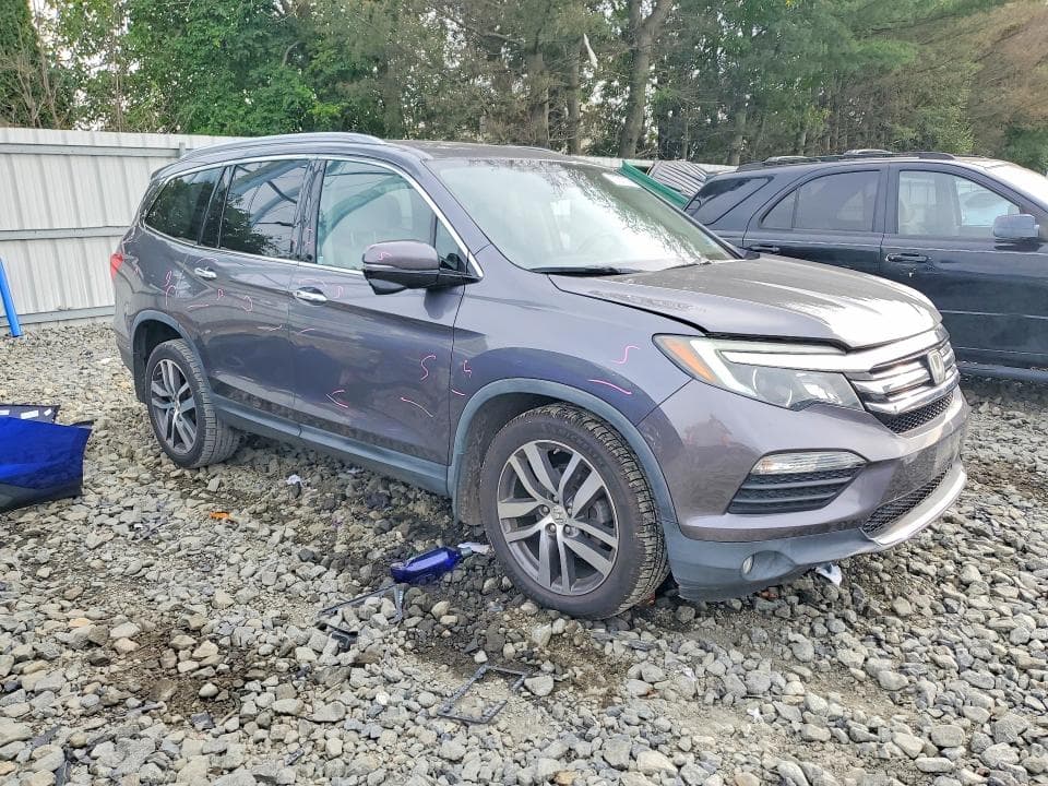 2017 HONDA PILOT TOURING 4