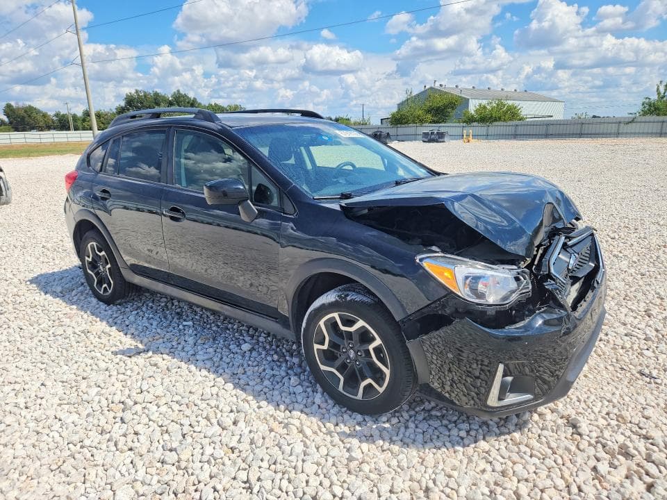2017 SUBARU CROSSTREK 4