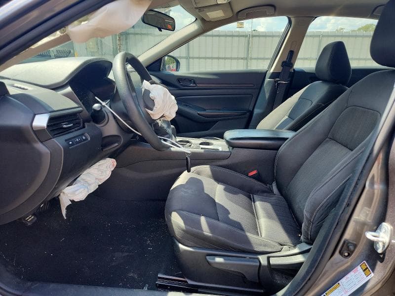 2023 NISSAN ALTIMA S 7