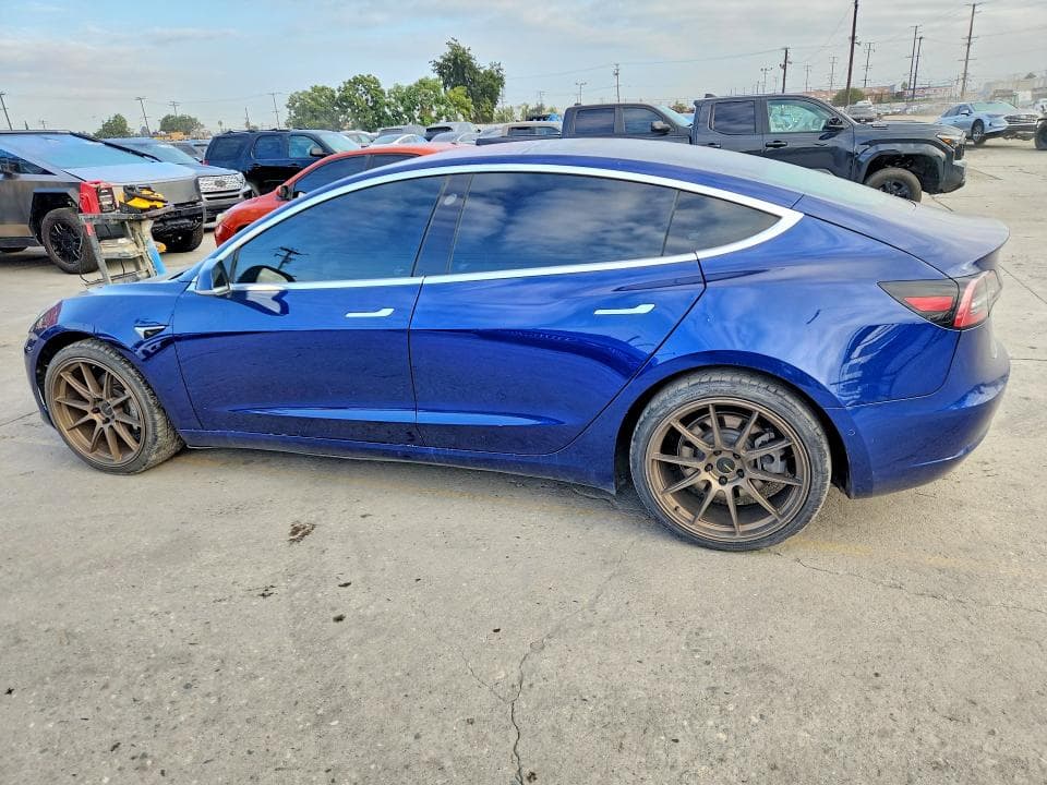 2019 TESLA MODEL 3 2