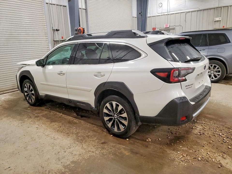 2024 SUBARU OUTBACK TOURING 2