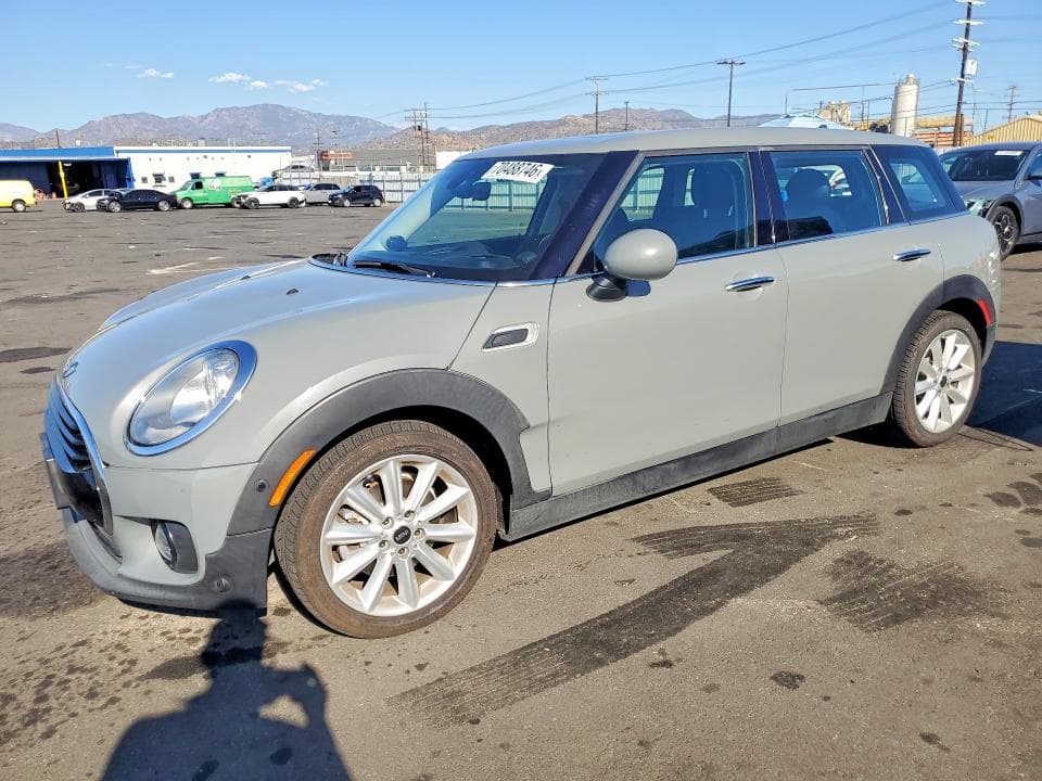 2018 MINI COOPER CLUBMAN