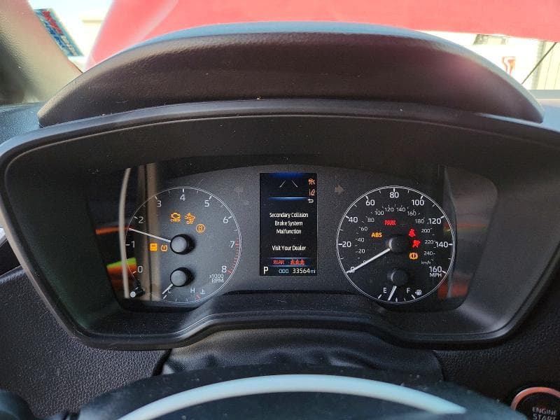 2023 TOYOTA COROLLA SE 9