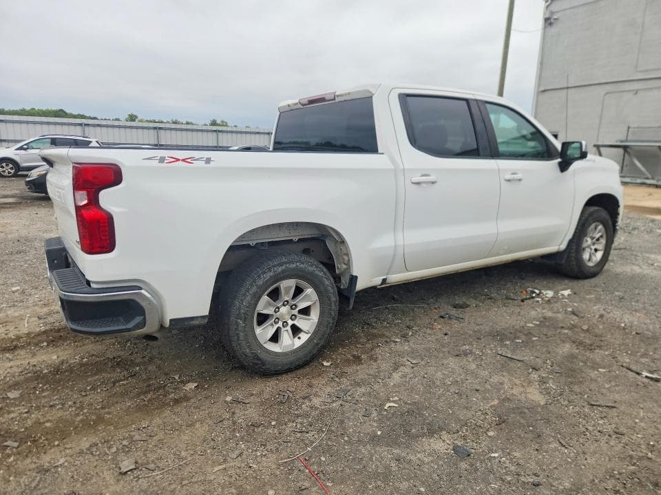 2020 CHEVROLET SILVERADO K1500 LT 3