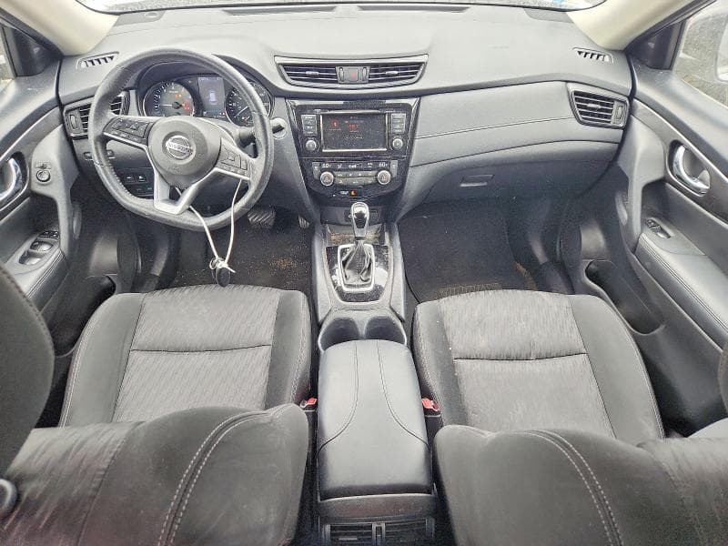 2019 NISSAN ROGUE SV 8