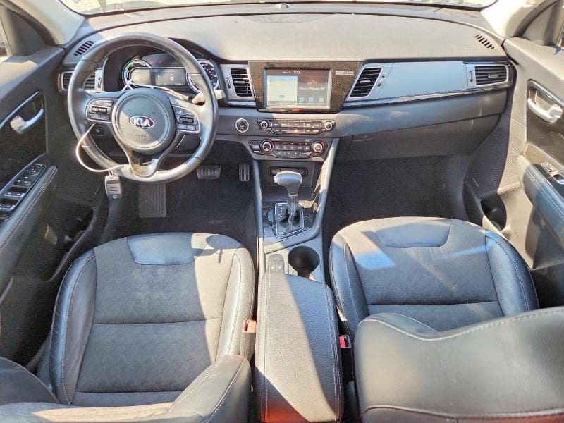 2017 KIA NIRO EX 8