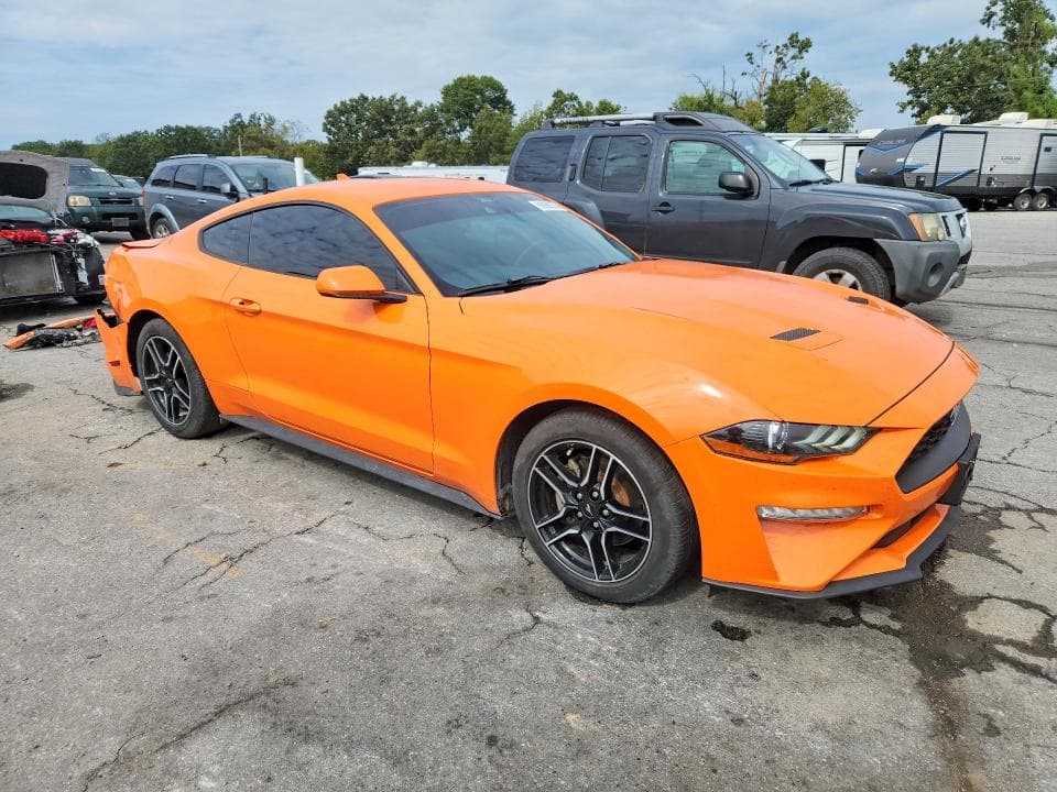 2021 FORD MUSTANG 4