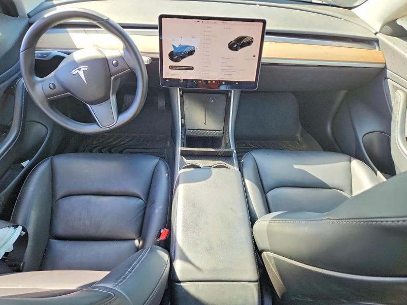2019 TESLA MODEL 3 8