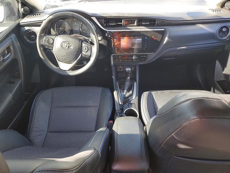 2019 TOYOTA COROLLA SE 8