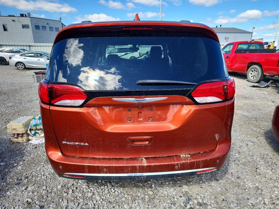 2018 CHRYSLER PACIFICA TOURING L PLUS 6