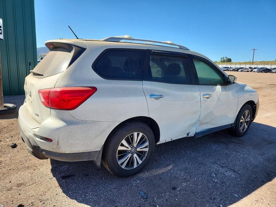 2017 NISSAN PATHFINDER S 3