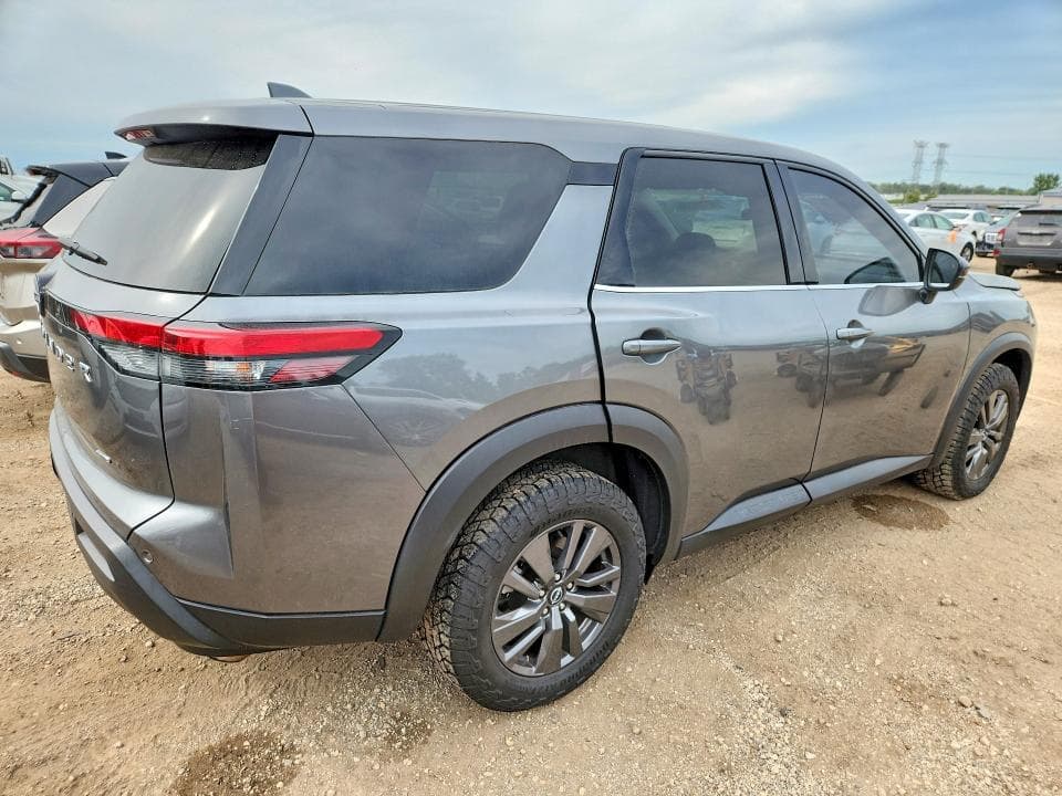 2022 NISSAN PATHFINDER S 3