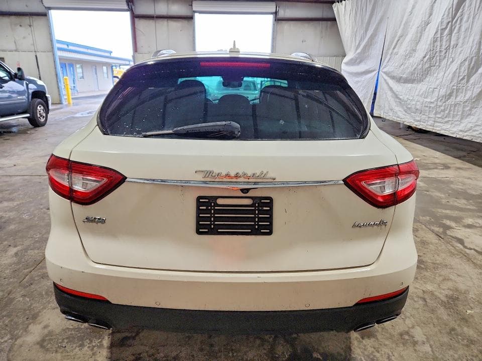 2017 MASERATI LEVANTE S 6