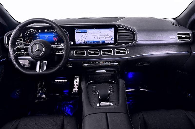 2025 MERCEDES-BENZ GLS 580 4MATIC 9