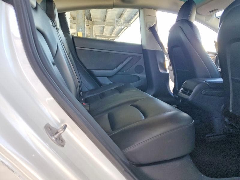 2021 TESLA MODEL 3 10